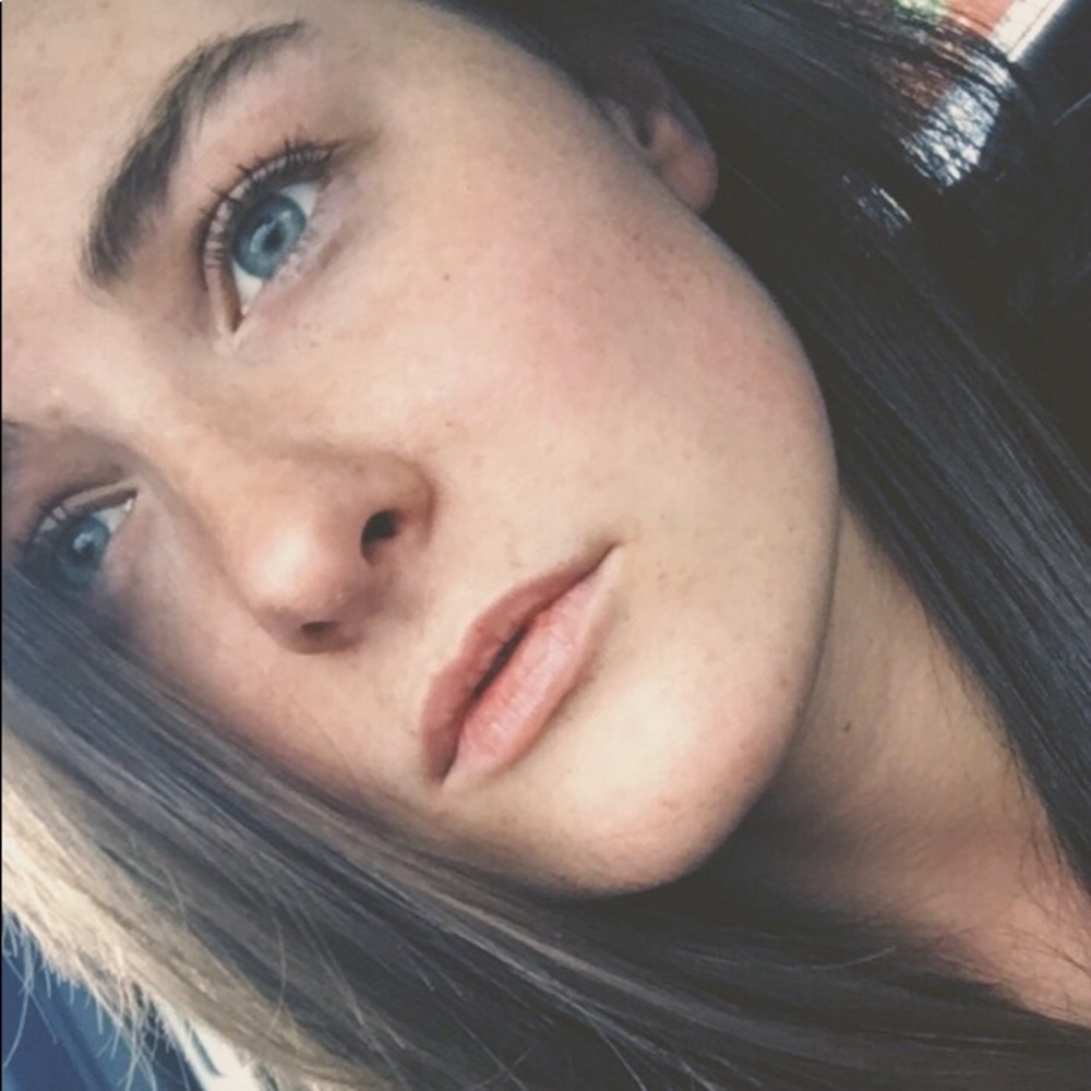 Meet your Posher, Erica